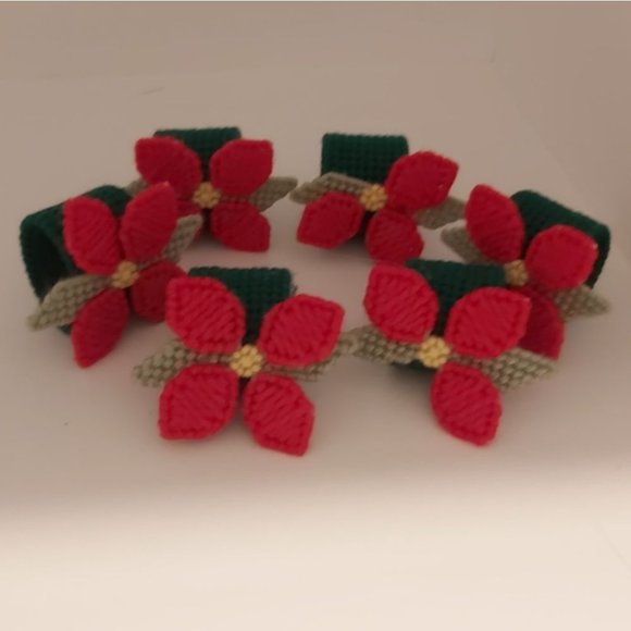 Handmade Poinsettia Napkin Rings Plastic Canvas Set of 11 - Picture 6 of 8